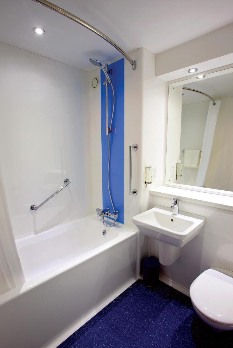Travelodge Ipswich Stowmarket Haughley Kültér fotó